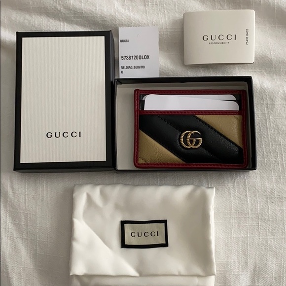 BLACK FRIDAY SALE Gucci GG Marmont Card Case